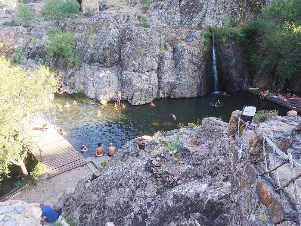 praia fluvial de Penha Garcia