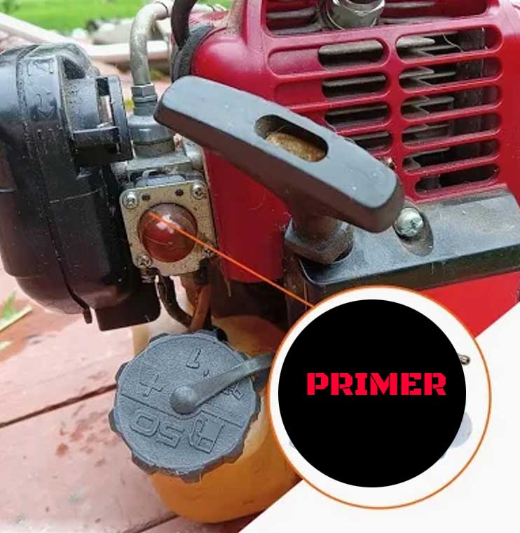 Pressionar entre 4 a 6 vezes o botão PRIMER da roçadora