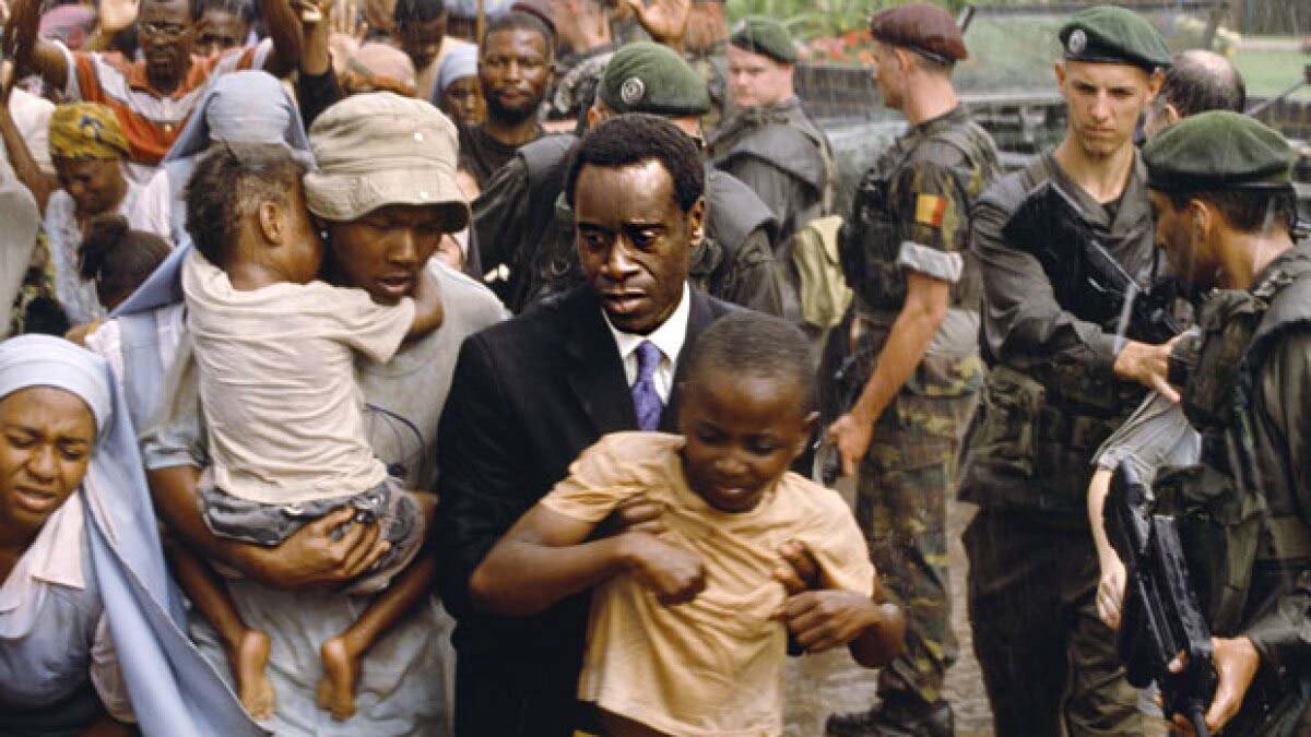 Sugestões de filmes sobre o MAL : HOTEL RUANDA
