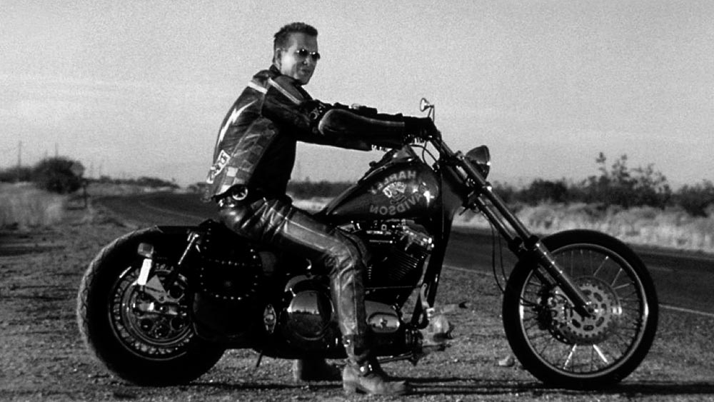 O motard Mickey Rourke