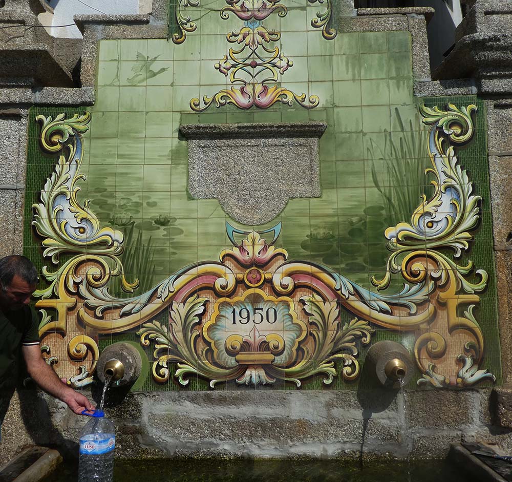 Azulejos da Fonte de Silvares
