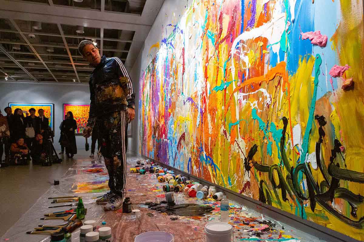 JonOne : casal pintou por engano numa obra, pensando ser participativa
